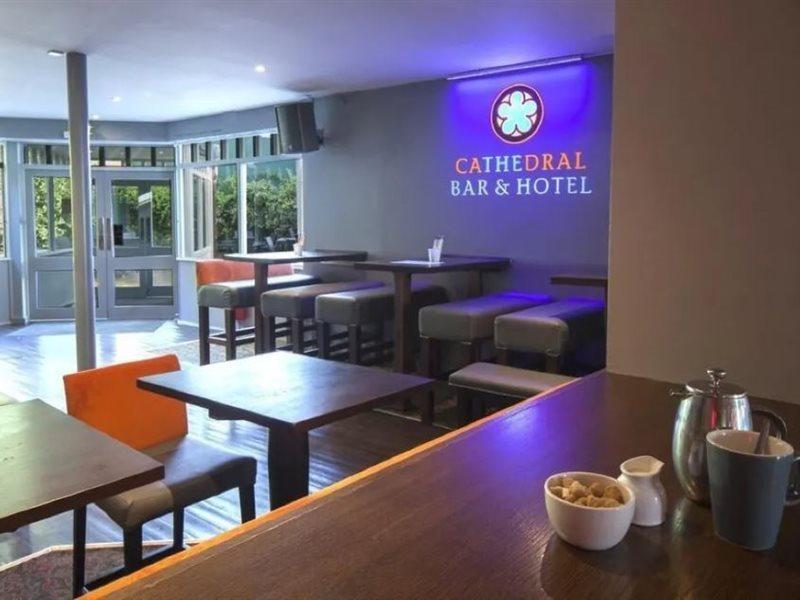 The Cathedral Hotel Salisbury Exterior foto