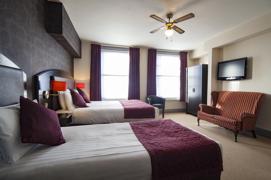 The Cathedral Hotel Salisbury Exterior foto