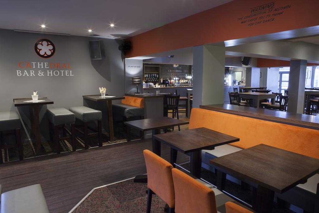 The Cathedral Hotel Salisbury Exterior foto